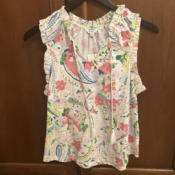 Crown & Ivy NWT Ruffle Trim Sleeveless Top Size XS Pink Floral Spring Casual $54 - Picture 1 of 11